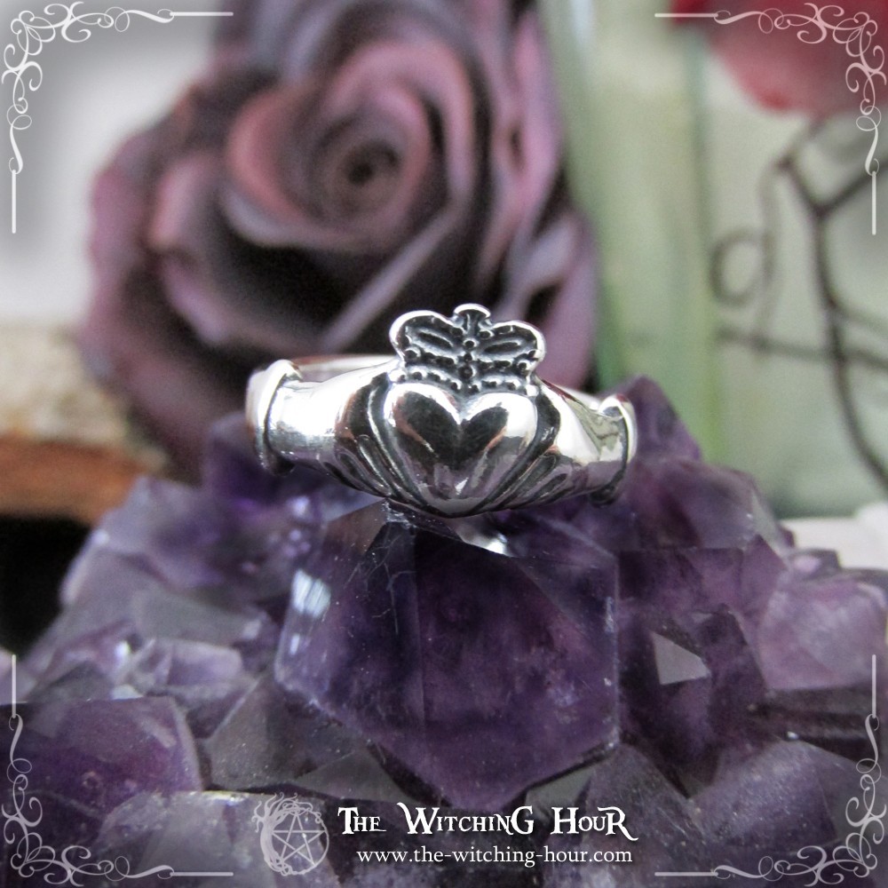 Bague de Claddagh