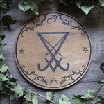 Ornement d'autel sigil de Lucifer en bois avec sceau de Dukante pour magie et rituels, outil ésotérique