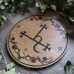 Ornement d'autel sigil de Lilith en bois avec sceau de Lilith Dukante pour rituel et magie, outil ésotérique