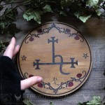 Ornement d'autel sigil de Lilith en bois avec sceau de Lilith Dukante pour rituel et magie, outil ésotérique