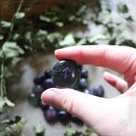 Runes artisanales en fluorite naturelle verte et violette