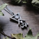 Pendentif sigil de Lucifer, sceau de Lucifer avec pierre de lune, bijou gothique et ésotérique