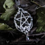 Pendentif pentacle elfique entouré de feuilles de lierre, bijou païen et ésotérique