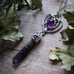 Collier pendule elfique en améthyste, bijou gothique féminin et délicat