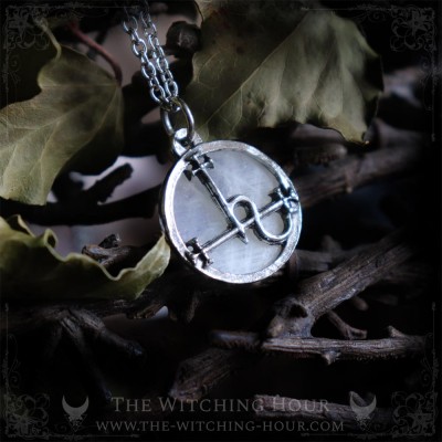 Pendentif sigil de Lilith en pierre de lune arc-en-ciel, bijou ésotérique et gothique artisanal