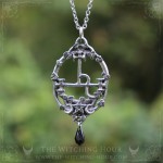 Pendentif sigil de Lilith avec pentacle et goutte noire, bijou ésotérique et gothique artisanal