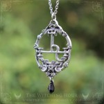Pendentif sigil de Lilith avec pentacle et goutte noire, bijou ésotérique et gothique artisanal
