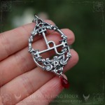 Pendentif sigil de Lilith avec pentacle et goutte rouge, bijou ésotérique et gothique artisanal
