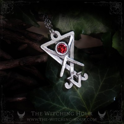 Collier sigil de Lucifer avec cristal rouge, bijou ésotérique et gothique artisanal