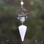 Pendule divinatoire sigil de Lilith en jade blanc