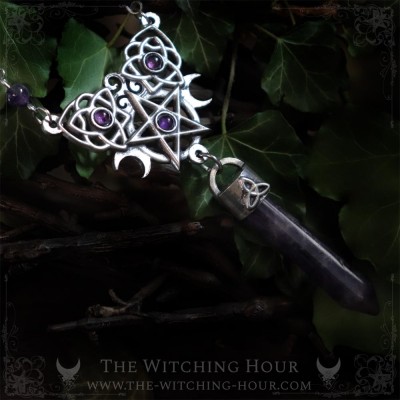 Gothic pentagram necklace inspired by Wicca and occultism