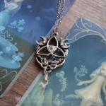 Collier triquetra elfique, bijou gothique artisanal