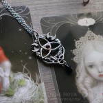 Collier triquetra elfique, bijou gothique artisanal
