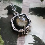 Collier pentacle avec obsidienne dorée, bijou gothique et occulte artisanal