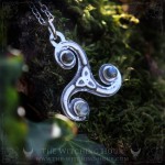 Celtic triskel necklace with labradorite, pagan whimsigoth boho style handmade jewelry