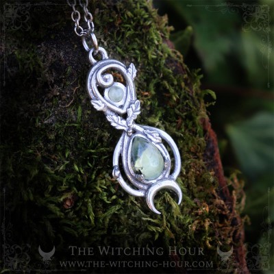 Infinity necklace with prehnite and oak leaves. Handmade jewelry with elven style, whimsigoth