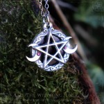 Collier pentagramme et triple lune en améthyste, bijou fait main inspiré de la triple déesse