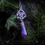 Collier pendule noeud celtique triquetra en améthyste, bijou fait main inspiré de la Wicca