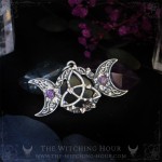 Pendentif triquetra celtique et triple lune en améthyste, bijou fait main de style mystique, witchy et spirituel
