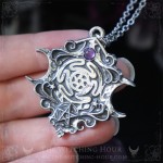 Pendentif roue d'Hecate et triple lune avec améthyste, collier witchy gothique