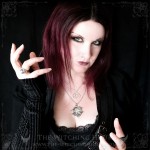 Pendentif roue d'Hecate et triple lune avec améthyste, collier witchy gothique