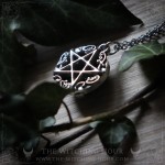 Pendentif pentacle en obsidienne oeil céleste, bijou mystique fait main en étain couleur argent