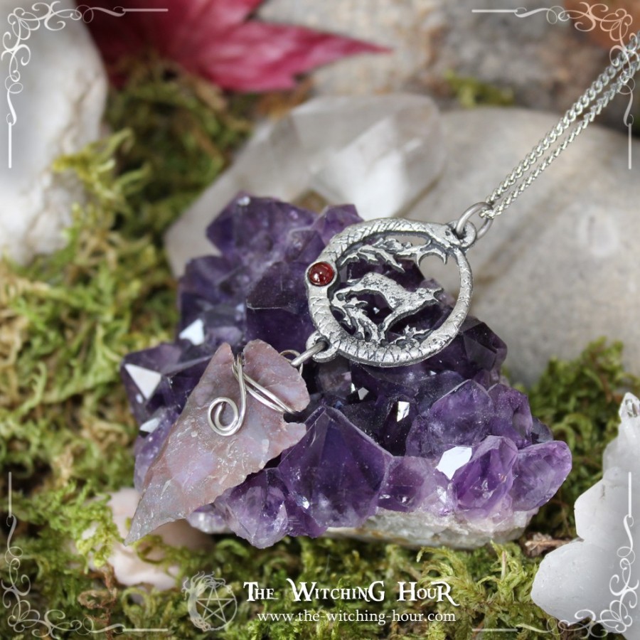 Collier ouroboros "The Wolf Song" - agate et grenat