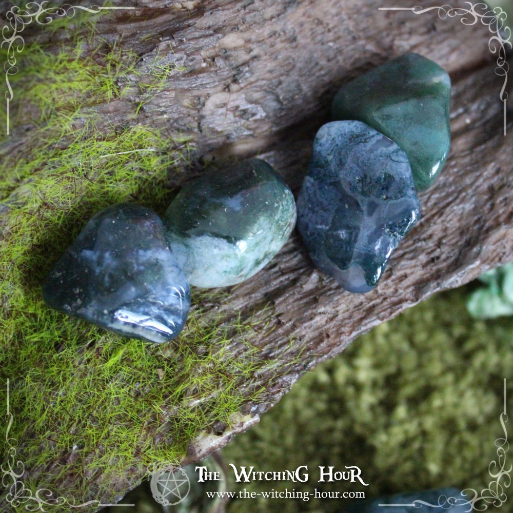 Green moss agate Green moss agate