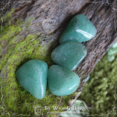 Green aventurine tumble stone