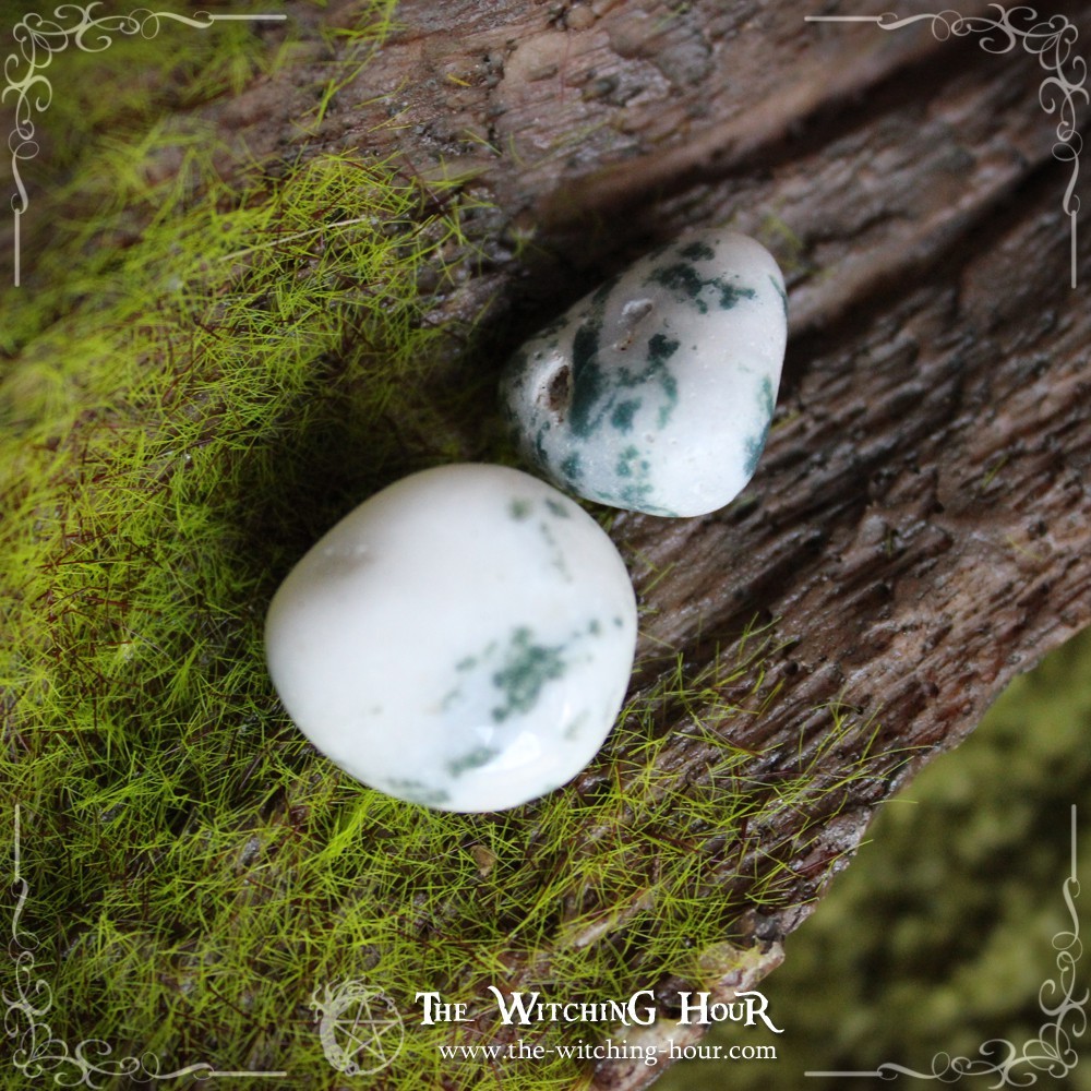 Green moss agate Green moss agate