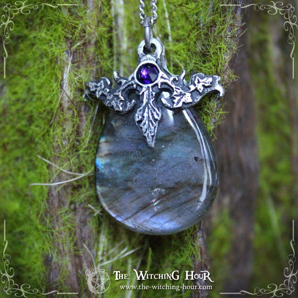 Pendentif en labradorite violette