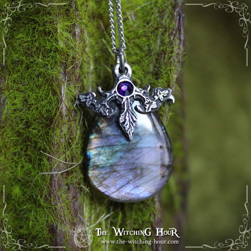 Pendentif en labradorite violette