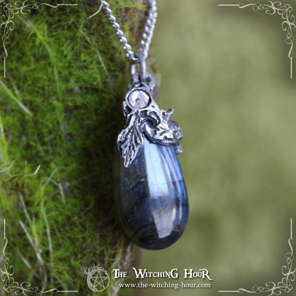 Pendentif en labradorite bleue