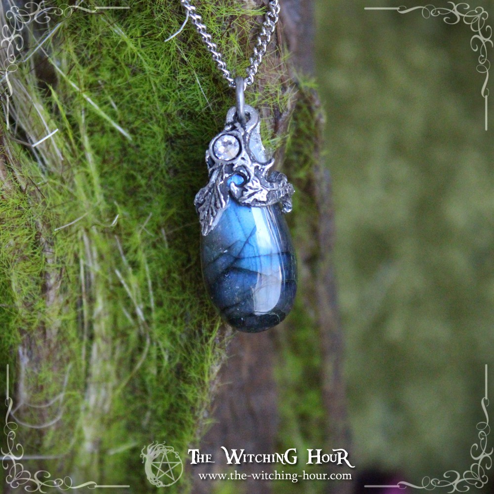 Pendentif en labradorite bleue