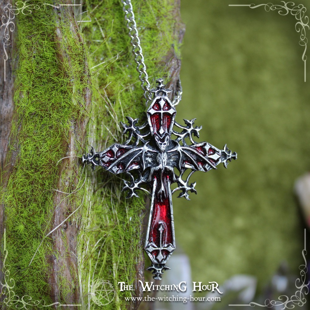 Pendentif croix gothique "The Fangassius"