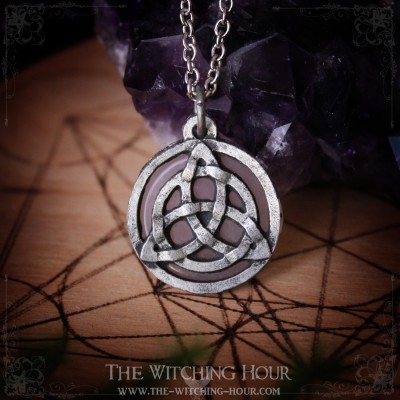 Celtic triquetra pendant