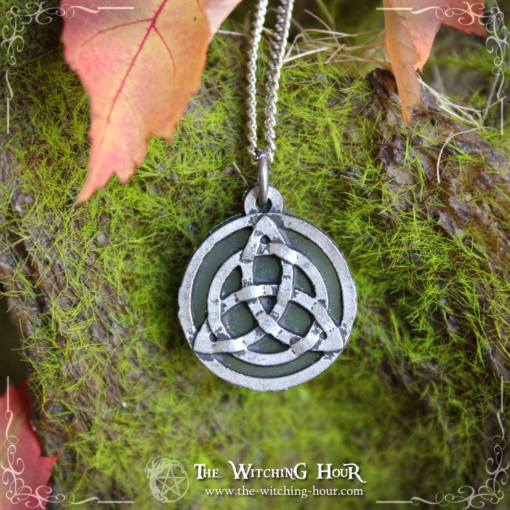 Celtic triquetra pendant Celtic triquetra pendant