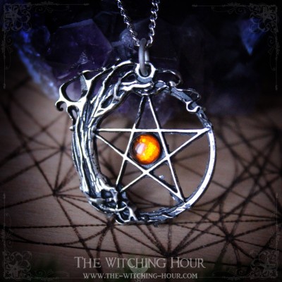 Pendentif pentacle et arbre de vie