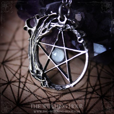 Pendentif pentacle et arbre de vie