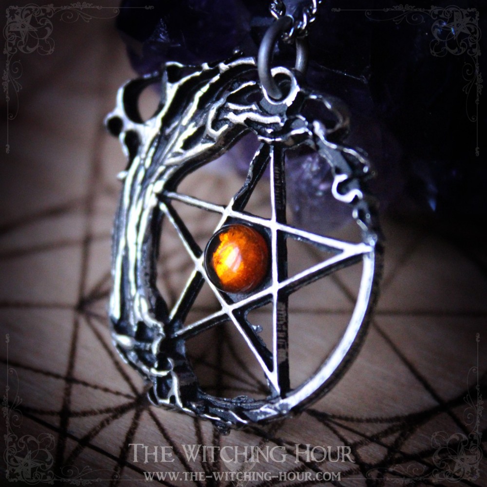 Pendentif pentacle et arbre de vie