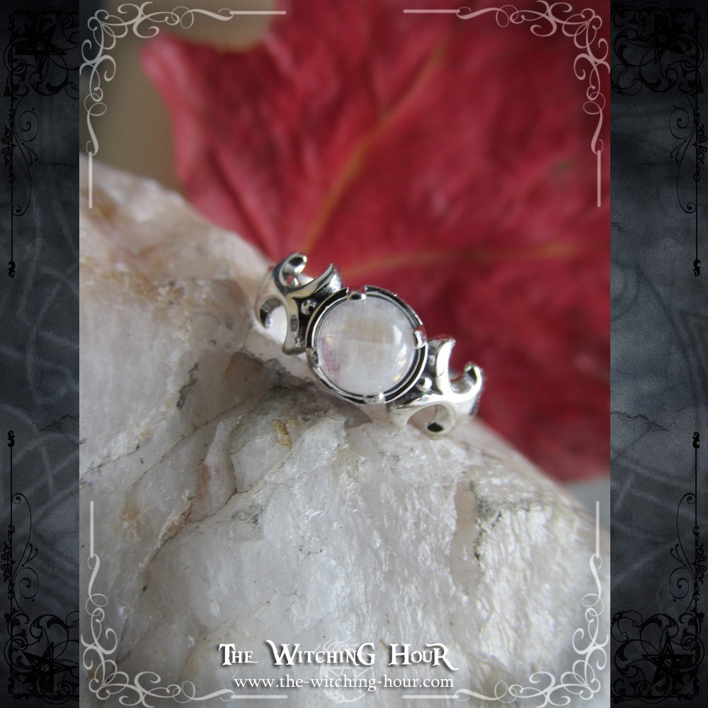 Sterling silver ring with rainbow moonstone