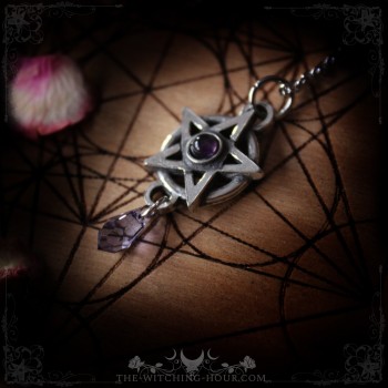 Pentagram necklace with amethyst