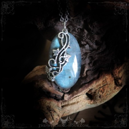 Blue labradorite pendant