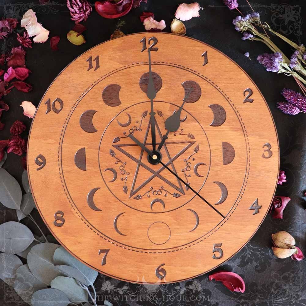 Pentagram and moon phases wall clock Pentagram and moon phases wall clock