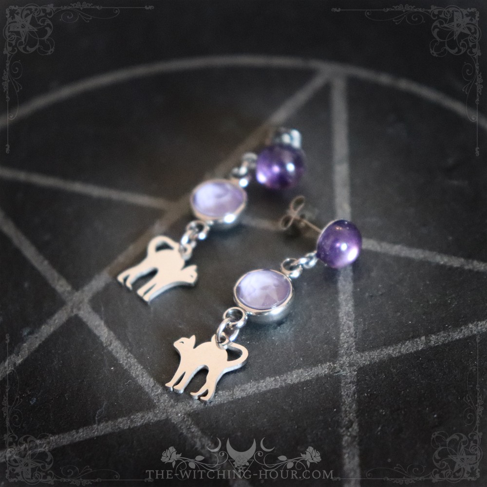 Cat earrings with amethyst