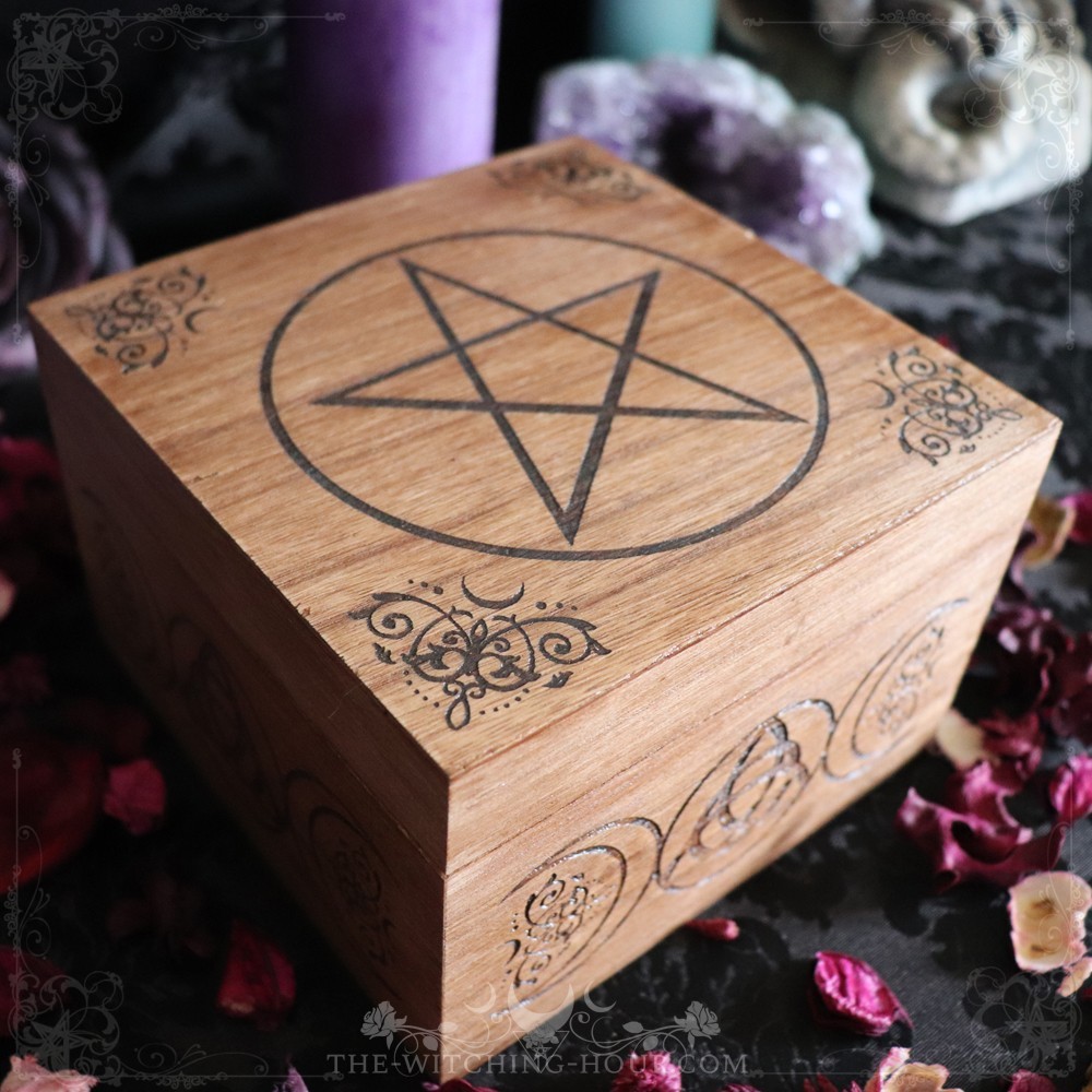 Pentagram wooden box