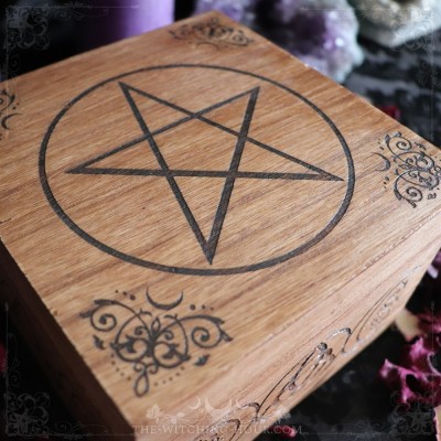 Pentagram wooden box