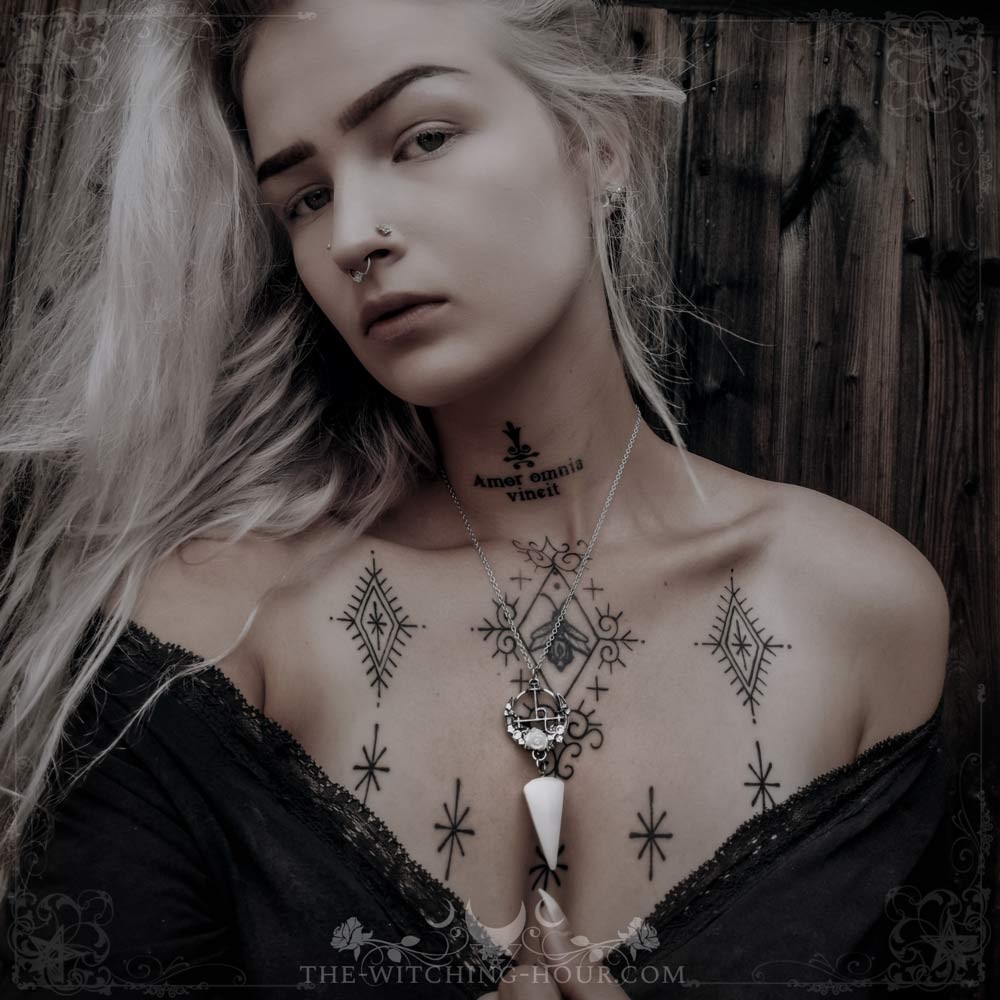 Necklace pendulum sigil of Lilith