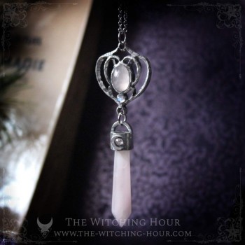 Elven pendulum necklace with rose quartz