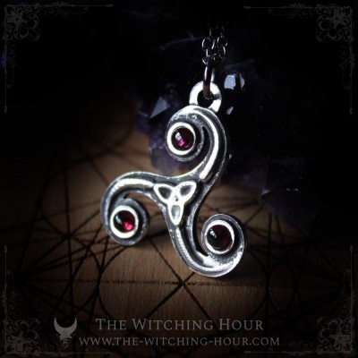 Celtic pendant triskel